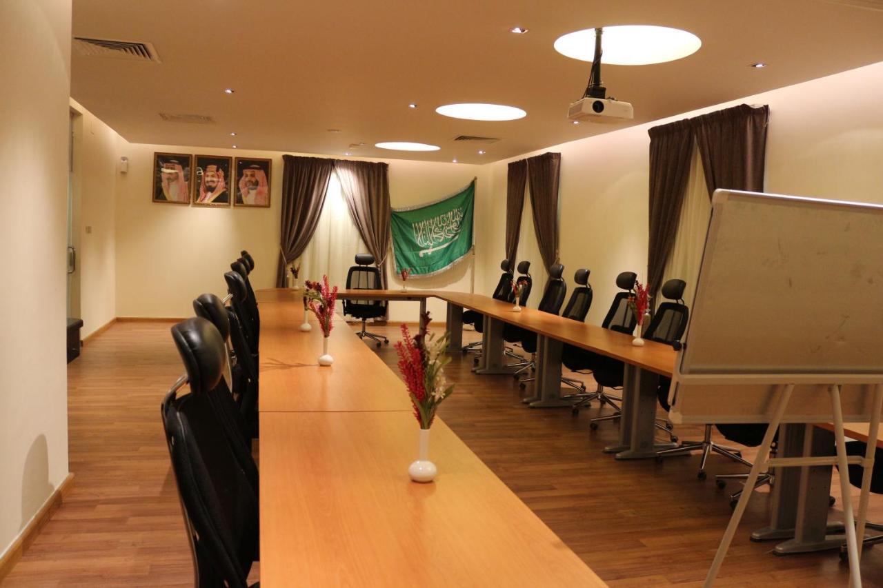 Address Sharurah Hotel Esterno foto
